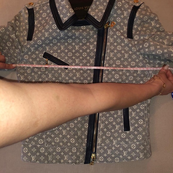Louis Vuitton Monogram Jacket - Picture 7 of 9